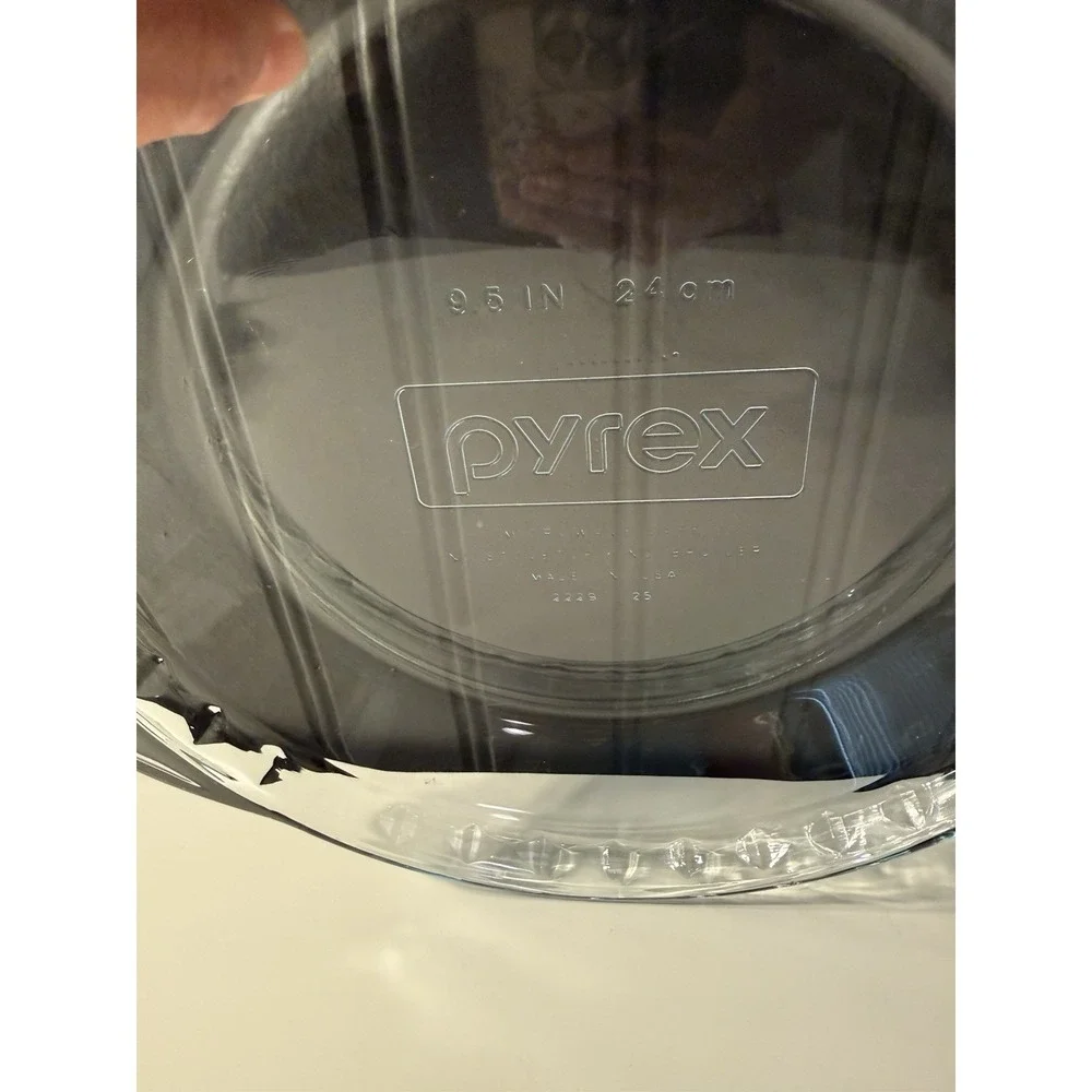 Pyrex vintage light